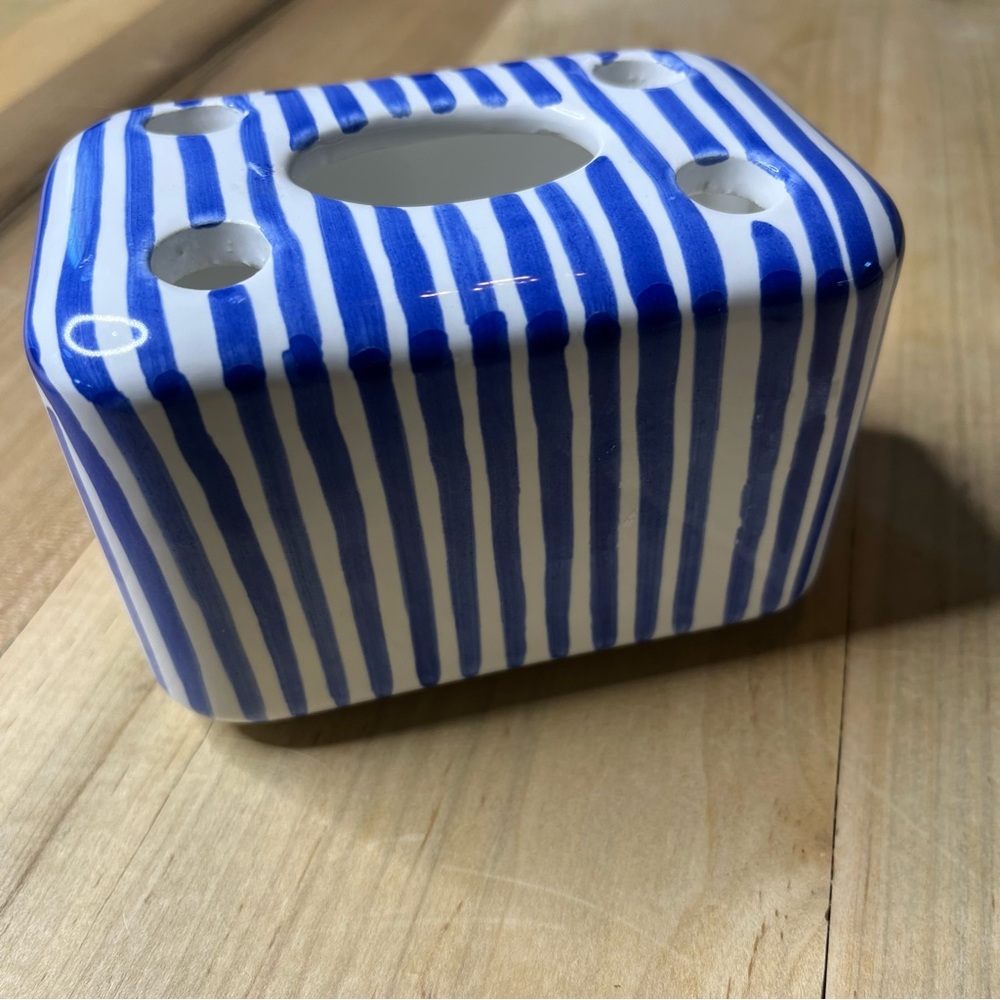 Ceramic made in Italy hand painted toothbrush holder caddy EUC
